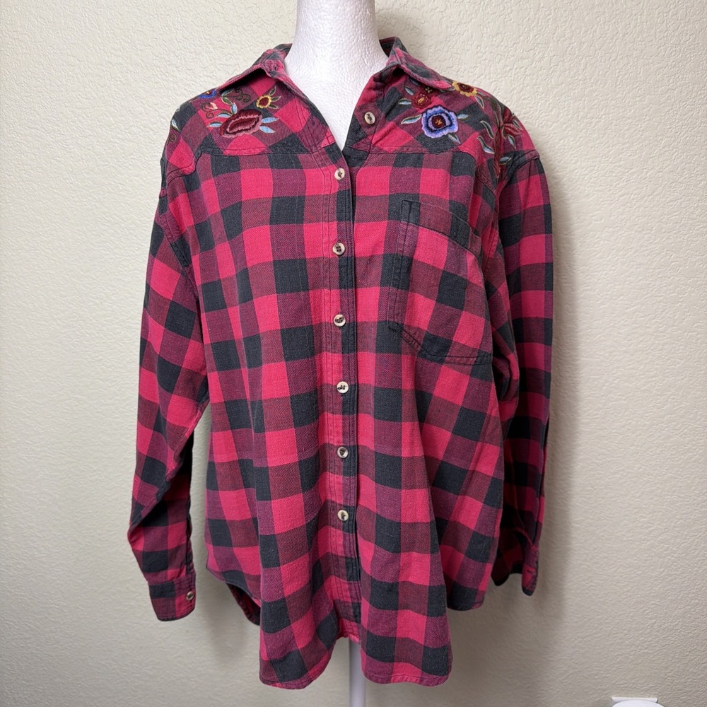 Carol Horn Buffalo Plaid Flannel Shirt M Red Black Floral Embroidered Boho Vtg